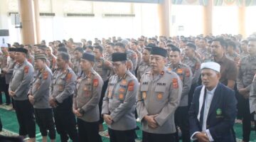 Polda Aceh Gelar Peringatan Nuzulul Qur’an di Masjid Babuttaqwa